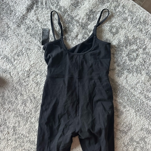 Aritzia Wilfred free Black Jumpsuit - Picture 4 of 4